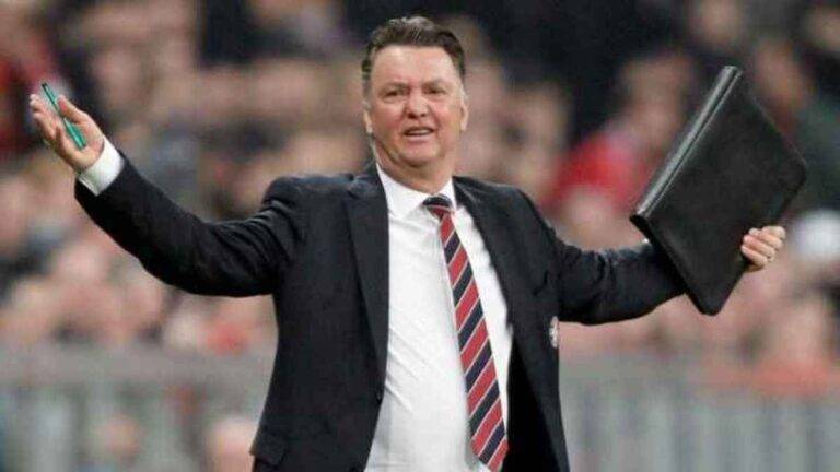 فان غال يرد على امكانية تدريب منتخب المانيا