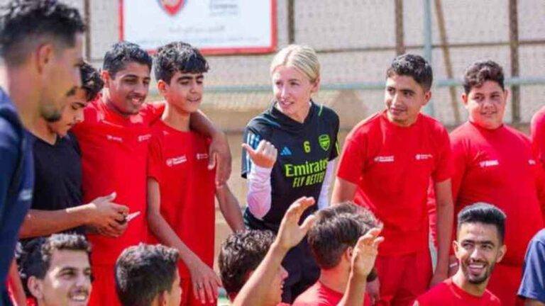 نجمة المنتخب الانكليزي تتحدث في الأمم المتحدة عن اللاجئين السوريين