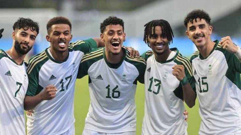 دورة الالعاب الآسيوية – كرة القدم : السعودية تتخطى منغوليا بثلاثية