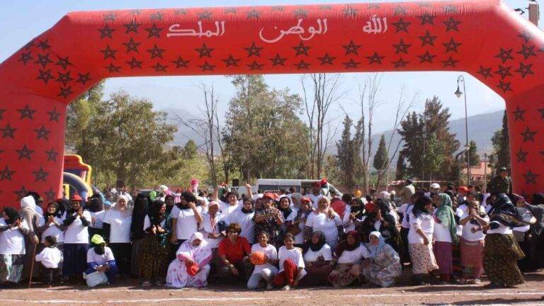 زلزال الحوز: القافلة التضامنية للرياضة للجميع تدخل الفرحة على قلوب الصغار والكبار بأسني وثلات نيعقوب