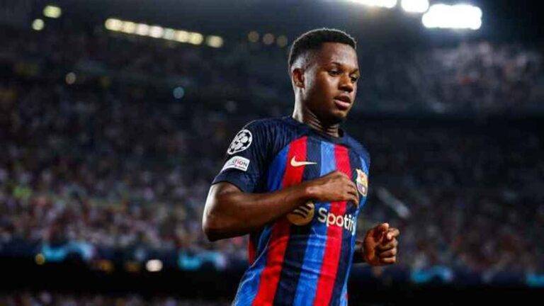 فاتي من برشلونة إلى برايتون معاراً لموسم واحد