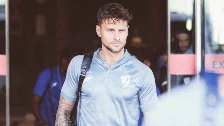 لاعب الماني يلعب في الدوري السعودي يعتنق الاسلام