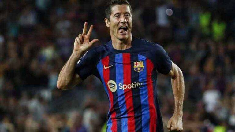 طبيب منتخب بولندا: إصابة ليفاندوفسكي ستبعده عن المنتخب وبرشلونة