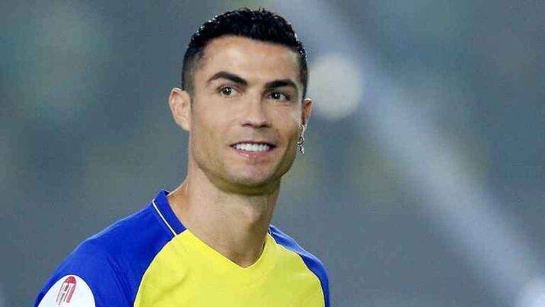 رونالدو الأعلى اجرا في العالم متفوقا على ميسي