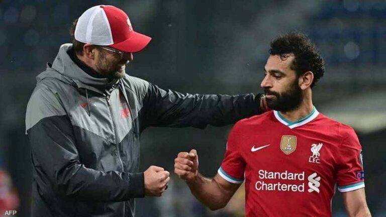 كلوب يتغنى بمحمد صلاح أمام الصحفيين