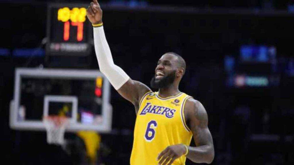 ليبرون جايمس