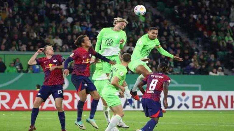 كأس المانيا: فولفسبورغ يطيح بحامل اللقب لايبزيغ وتأهل شتوتغارت على حساب يونيون برلين