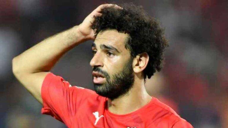 انتقال محمد صلاح إلى الدوري السعودي: تفاصيل وآفاق المستقبل