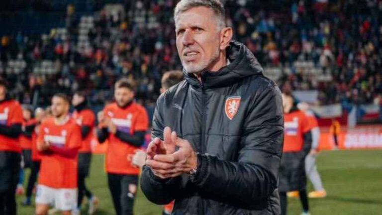 استقالة مدرب تشيكيا رغم التأهل الى يورو 2024