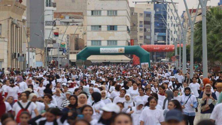 الرياضة للجميع: تنظيم المحطة الثانية من “خطوات النصر النسائية” بالداخلة وقافلة رياضية بالكركرات وبئر كندوز يومي 19 و20 نونبر