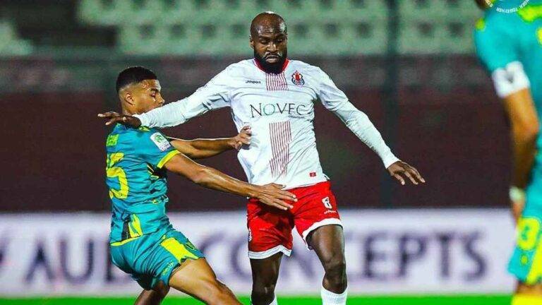 التعادل الخالي من الأهداف يحسم مواجهة الفتح الرباطي واتحاد تواركة