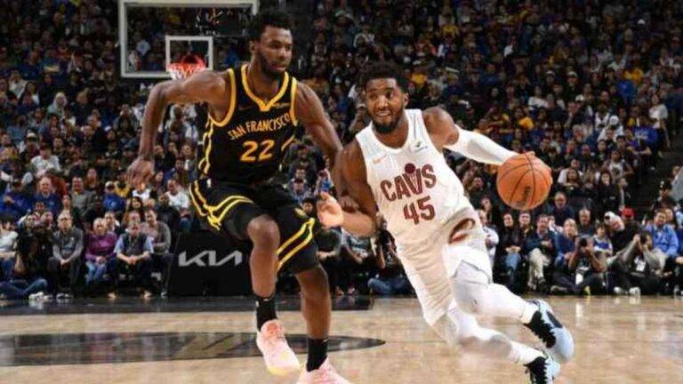 NBA: كافالييرز يتفوق على ووريورز في ليلة طرد غرين وفوز سيلتيكس على رابتورز