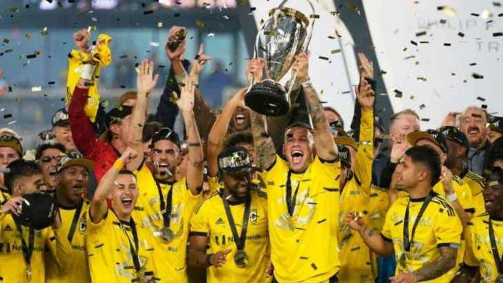 كولومبوس كرو