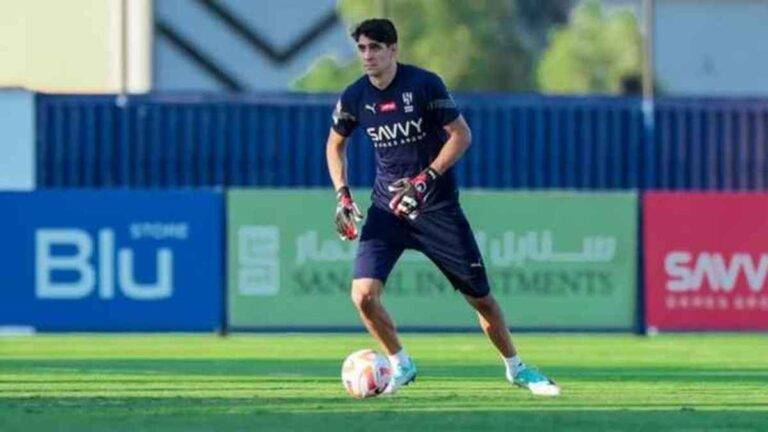 الهلال يستعيد بونو وتمبكتي قبل مواجهة الطائي