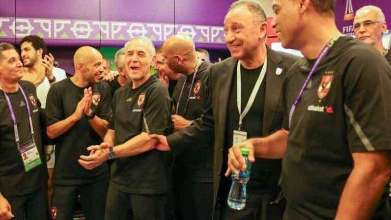 الأهلي يكافئ لاعبيه بعد التأهل الى نصف نهائي كاس العالم للأندية