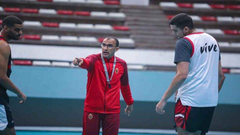 الناخب الوطني يستدعي 19 لاعبا للدخول في تربص اعدادي للبطولة العربية رجال
