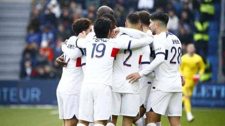 الدوري الفرنسي: باريس ينجو ب10 لاعبين ويتغلب على لوهافر