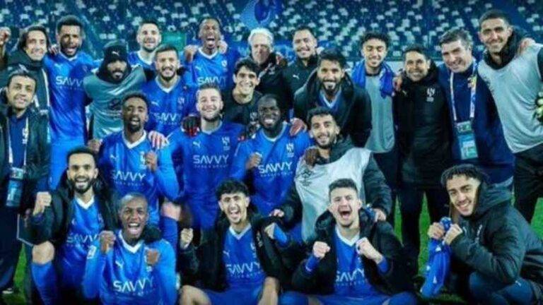 ادارة الهلال تكافئ اللاعبين بعد الفوز على النصر