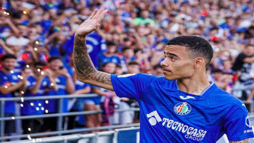 مانشستر يونايتد يحدد سعر جرينوود بعد تألقه بصفوف خيتافي