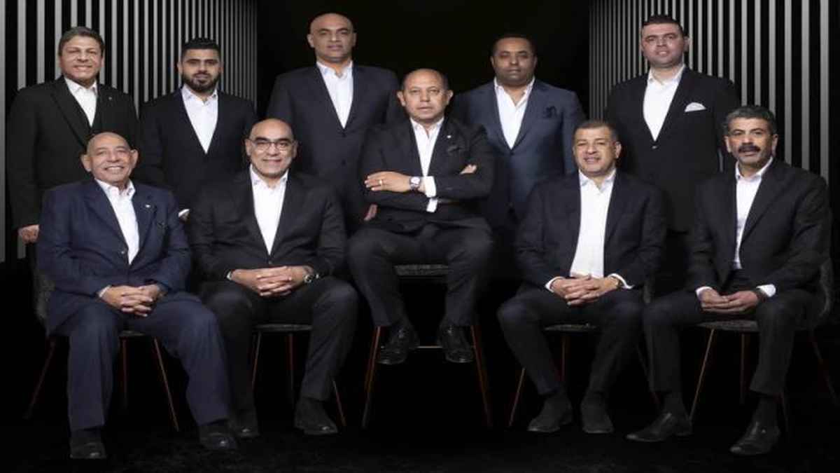مجلس إدارة نادي الزمالك برئاسة حسين لبيب على رأس الحضور لقمة الشباب