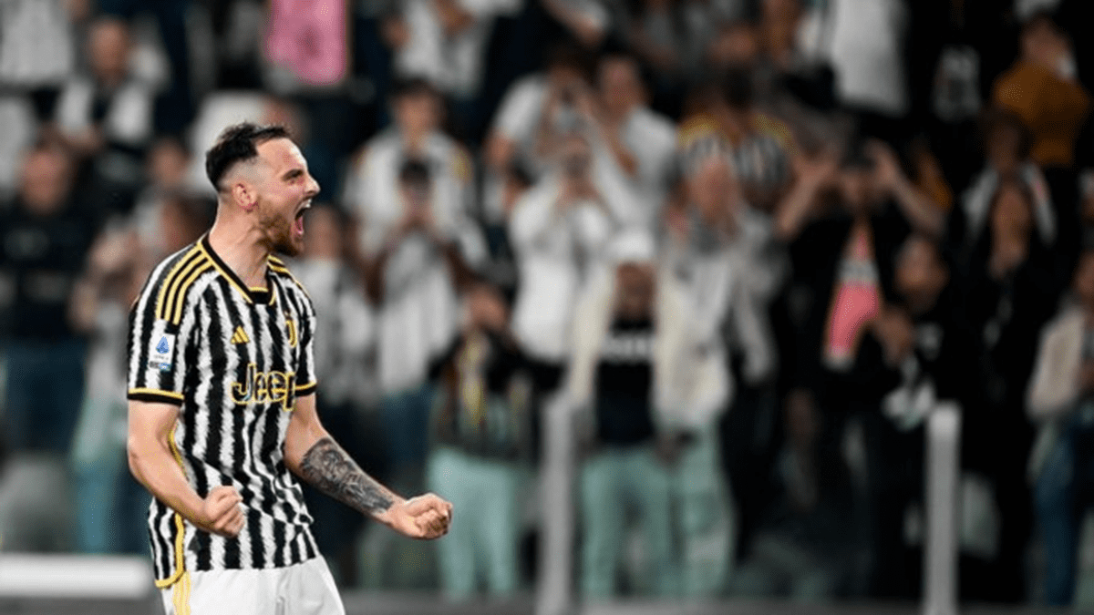 يوفنتوس يفوز بهدف نظيف على فيورنتينا في الدوري الإيطالي