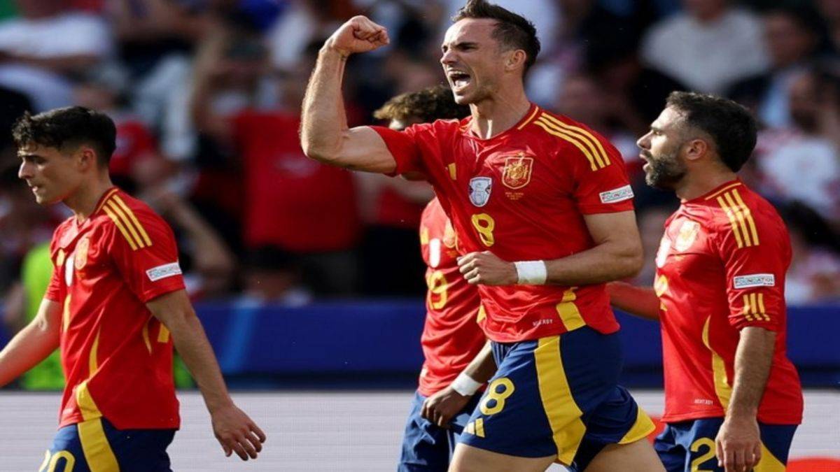 إسبانيا تحقق فوزًا كبيرًا على كرواتيا في الجولة الأولى