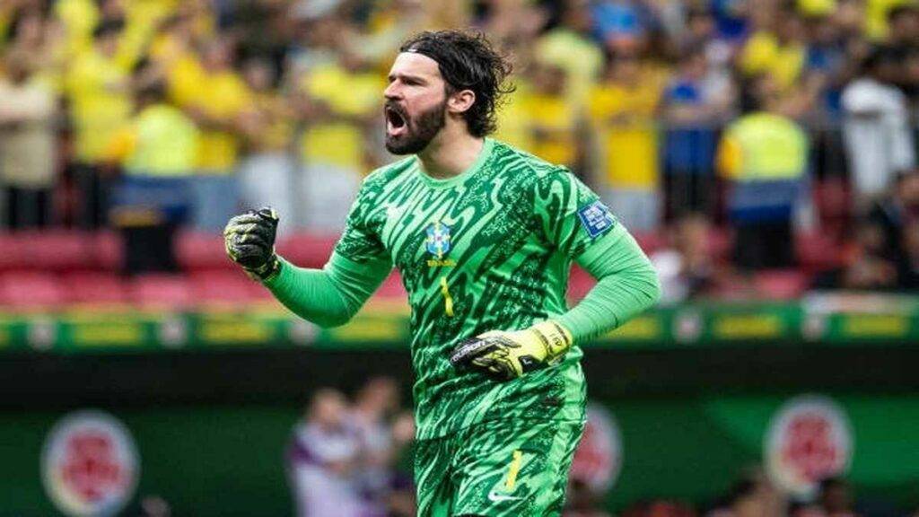 أليسون بيكر