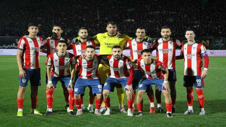 المغرب التطواني يواجه شبح الهبوط في موسم استثنائي