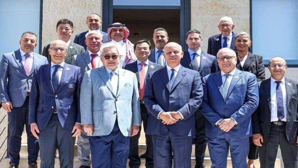 وفد مهرجان الأمل والأحلام يحظى باستقبال من قبل صاحب السمو الملكي الأمير فيصل بن الحسين :