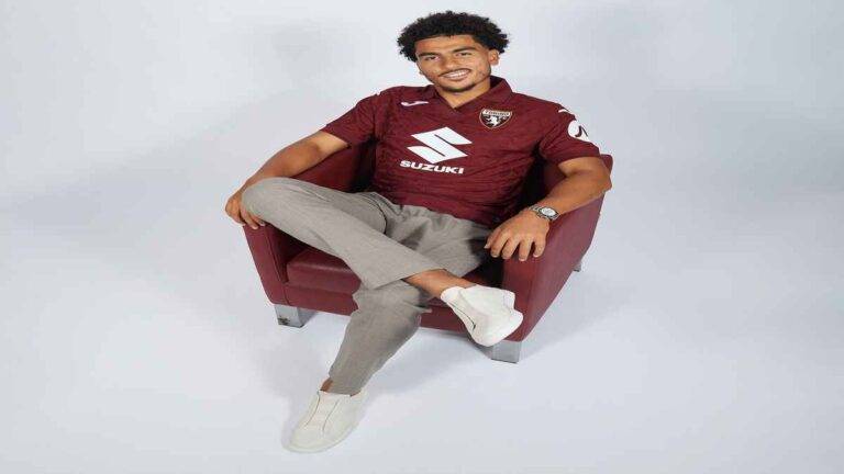 زكرياء أبو خلال