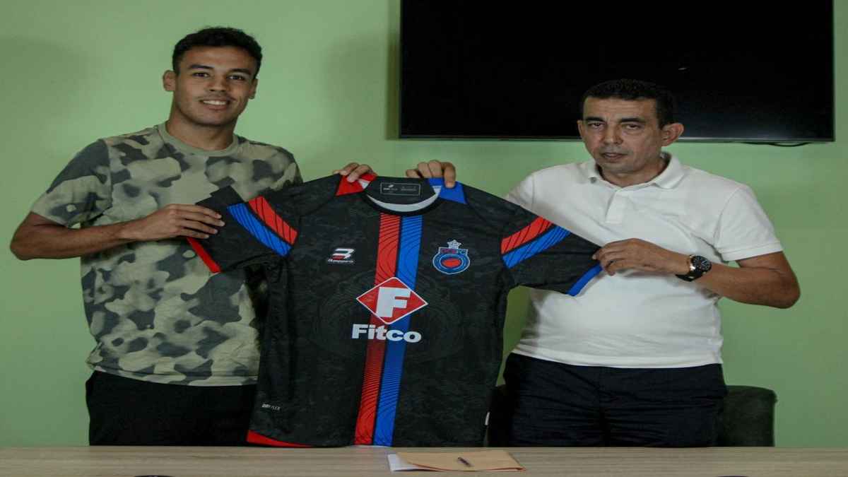 أبا بكر سيلا