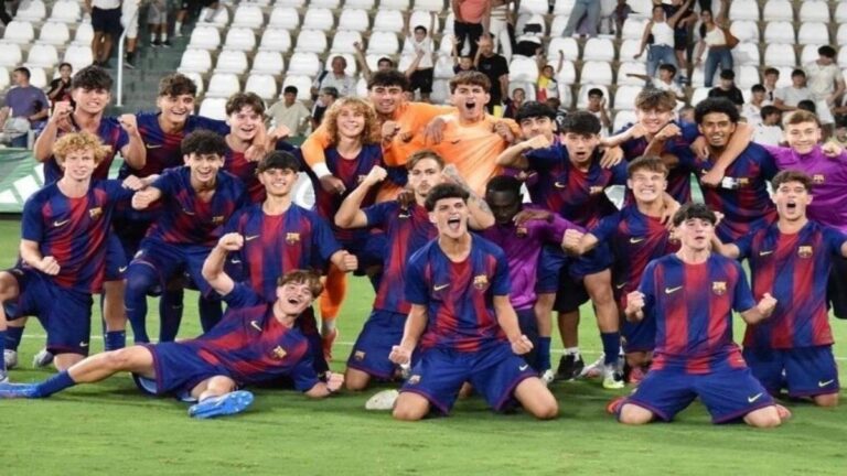 برشلونة