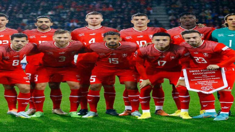 سويسرا