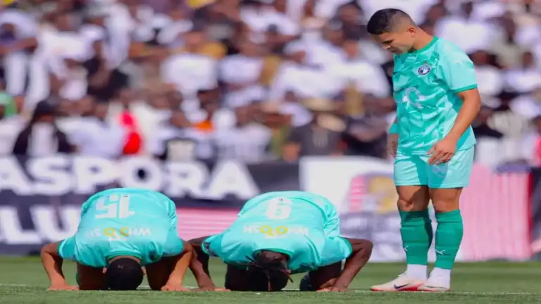 بيراميدز