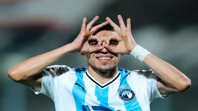 بيراميدز