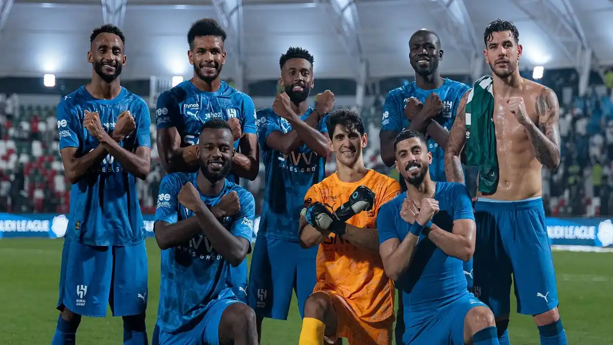 الهلال