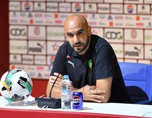 الركراكي يدعو إلى مطالب سلمية دون عنف (فيديو)