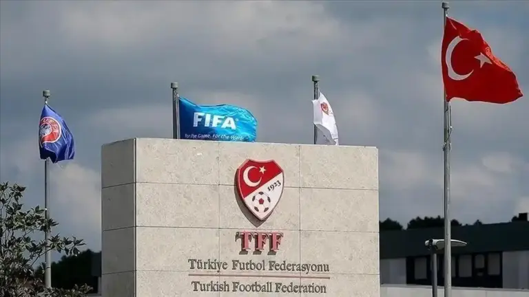 كرة القدم التركية