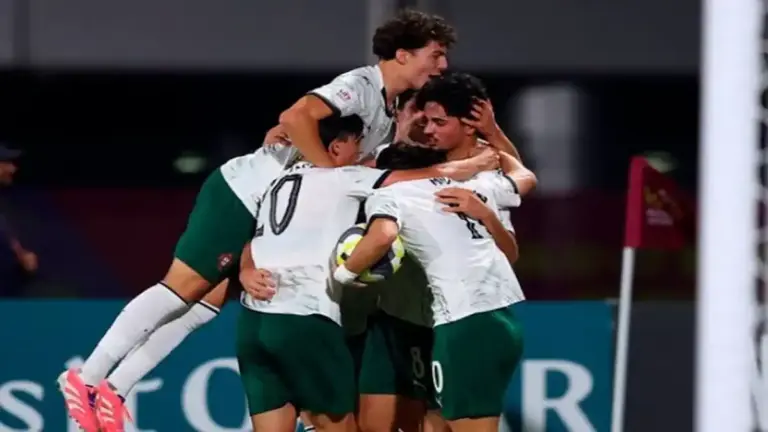 البرتغال