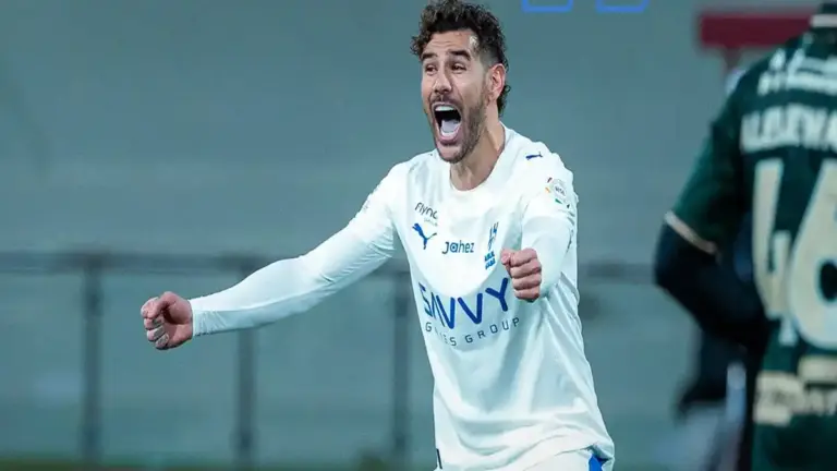 الهلال