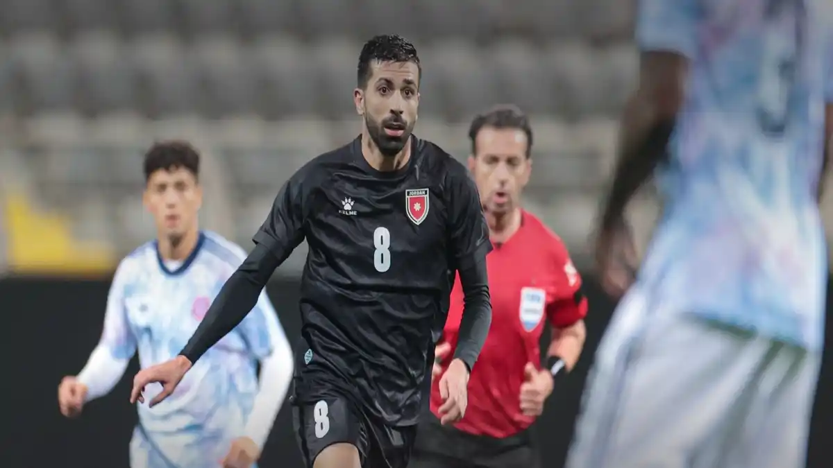 النشامى