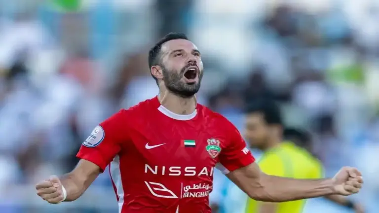 شباب الأهلي
