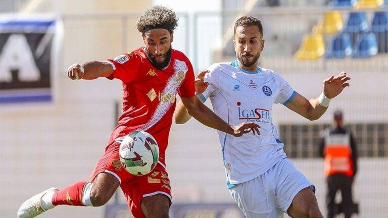 الوداد يسقط أمام نهضة الزمامرة ويواصل نزيف النقاط