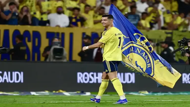 رونالدو.. شريك محتمل في مشروع الاستحواذ على النصر