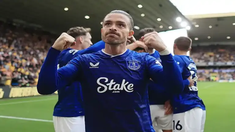 جاك غريليش يدخل دائرة اهتمامات أندية الدوري السعودي