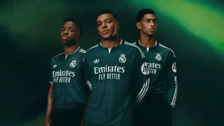 ريال مدريد يزيح الستار عن قميصه الثاني لموسم 2026-2027