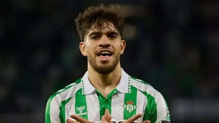 برشلونة يترقب صفقة مغربية مدوية