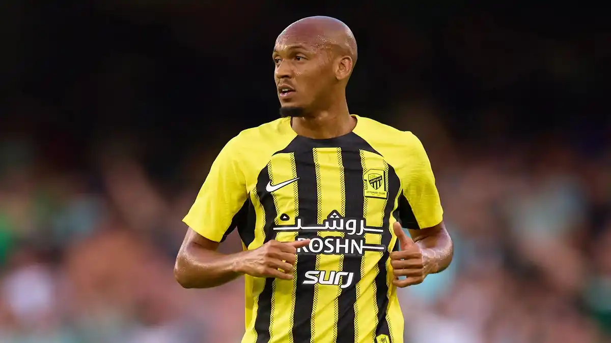 تقارير تتحدث عن عودة فابينيو إلى الاتحاد