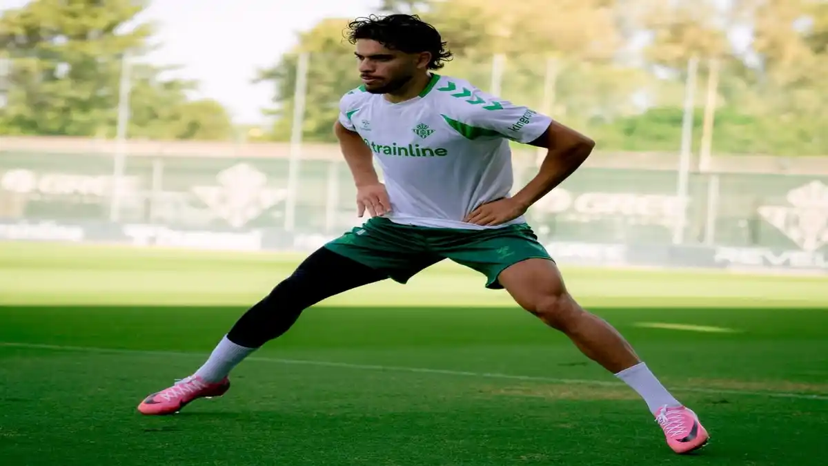 عبد الصمد الزلزولي يواصل التعافي من الإصابة