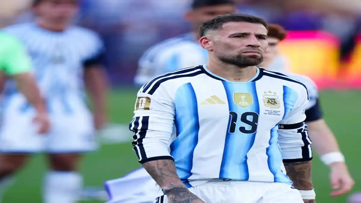 نيكولاس أوتاميندي يعلن اعتزاله الدولي